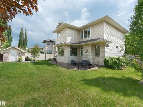 8708 207 Street Nw, Edmonton, AB - Outdoor