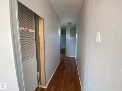 #042-4819 51 Avenue, Millet, AB - Indoor Photo Showing Other Room