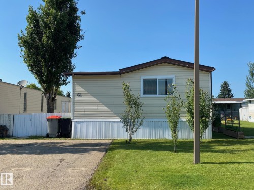 #042-4819 51 Avenue, Millet, AB - Outdoor
