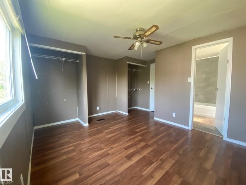 #042-4819 51 Avenue, Millet, AB - Indoor Photo Showing Other Room