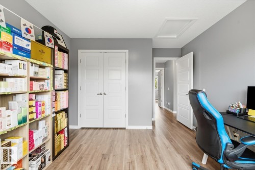 5315 Crabapple Loop Sw, Edmonton, AB - Indoor Photo Showing Office