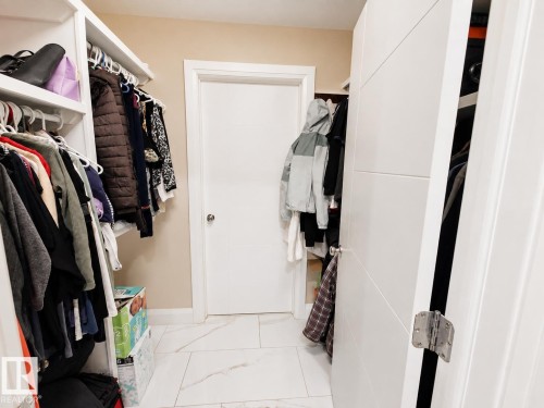 2518 22 Avenue Northwest, Edmonton, AB - Indoor With Storage