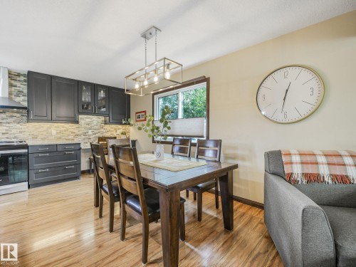 9525 87 Street, Fort Saskatchewan, AB - Indoor Photo Showing Dining Room