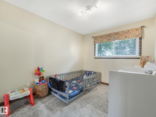 9525 87 Street, Fort Saskatchewan, AB - Indoor Photo Showing Bedroom