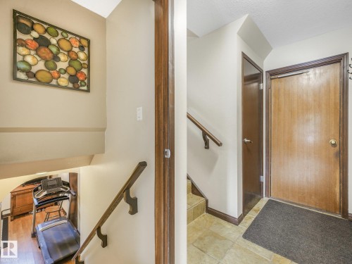 9525 87 Street, Fort Saskatchewan, AB - Indoor Photo Showing Other Room