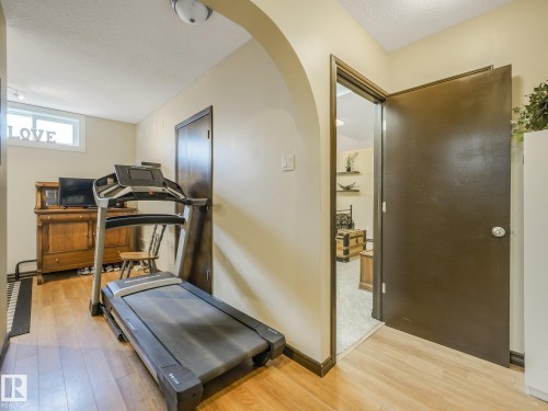 9525 87 Street, Fort Saskatchewan, AB - Indoor Photo Showing Gym Room