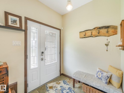 9525 87 Street, Fort Saskatchewan, AB - Indoor Photo Showing Other Room