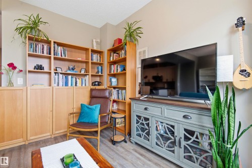 20127 19 Avenue Nw, Edmonton, AB - Indoor