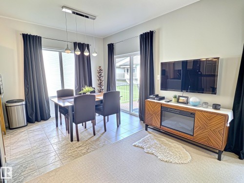 #17 10 Blackburn Dr Sw, Edmonton, AB - Indoor
