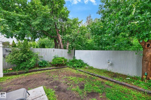 13204 47 Street Nw, Edmonton, AB - Outdoor