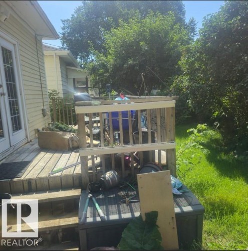 11348 91 Street Nw, Edmonton, AB - Outdoor
