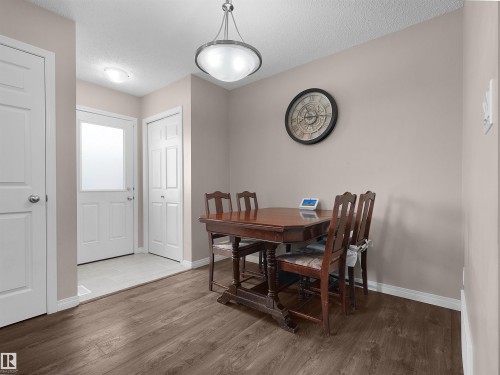 1318 Chappelle Boulevard Sw, Edmonton, AB - Indoor Photo Showing Dining Room