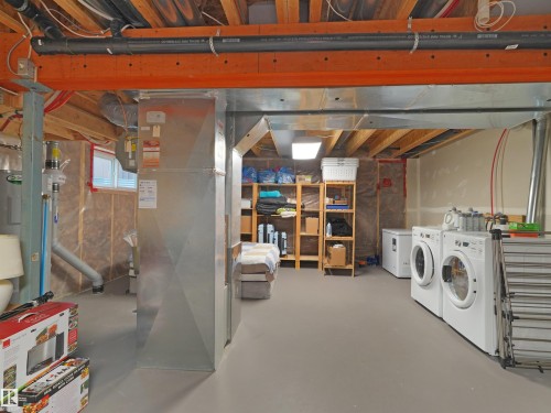 1318 Chappelle Boulevard Sw, Edmonton, AB - Indoor Photo Showing Laundry Room