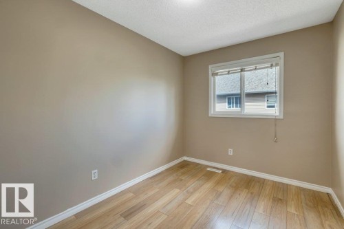 #33 2503 24 St Nw, Edmonton, AB - Indoor Photo Showing Other Room
