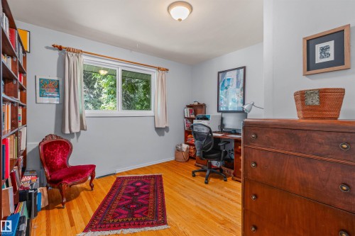 6811 101A Avenue Nw, Edmonton, AB - Indoor Photo Showing Office