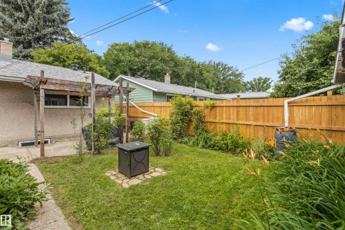 6811 101A Avenue Nw, Edmonton, AB - Outdoor