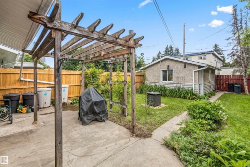 6811 101A Avenue Nw, Edmonton, AB - Outdoor