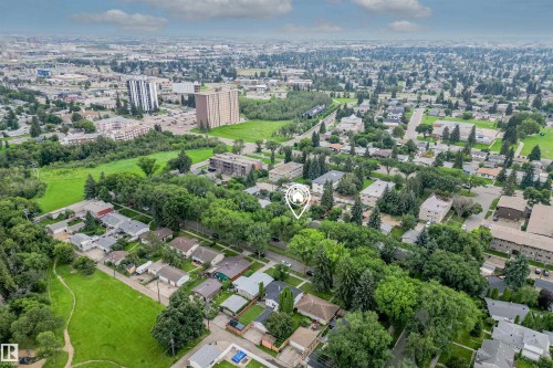 6811 101A Avenue Nw, Edmonton, AB - Outdoor With View