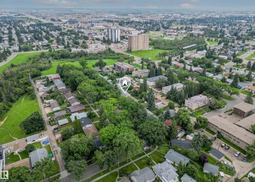 6811 101A Avenue Nw, Edmonton, AB - Outdoor With View