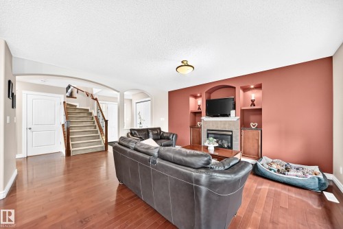 14015 146 Avenue Nw, Edmonton, AB - Indoor Photo Showing Living Room With Fireplace