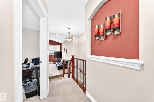 14015 146 Avenue Nw, Edmonton, AB - Indoor Photo Showing Other Room