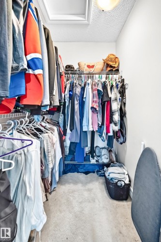 14015 146 Avenue Nw, Edmonton, AB - Indoor With Storage