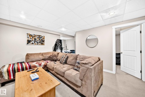14015 146 Avenue Nw, Edmonton, AB - Indoor