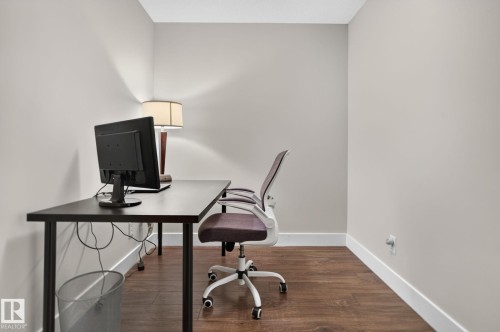 #301 10006 83 Av Nw, Edmonton, AB - Indoor Photo Showing Office
