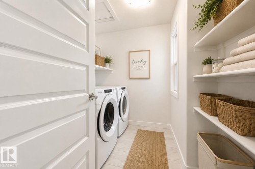 7258 Chivers Place Sw, Edmonton, AB - Indoor Photo Showing Laundry Room