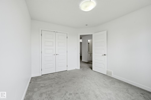 7258 Chivers Place Sw, Edmonton, AB - Indoor Photo Showing Other Room