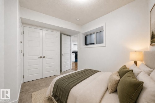 7258 Chivers Place Sw, Edmonton, AB - Indoor Photo Showing Bedroom