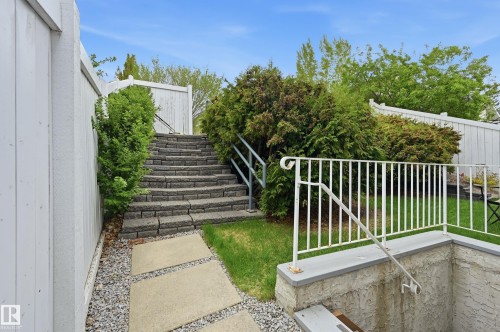 2050 Tanner Wynd Nw, Edmonton, AB - Outdoor