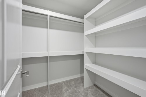 911 18 Avenue Nw, Edmonton, AB - Indoor With Storage