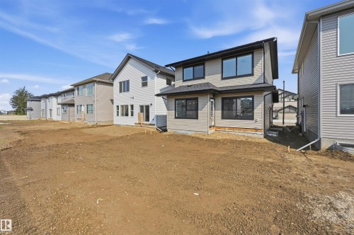 935 18 Avenue Nw, Edmonton, AB - Outdoor