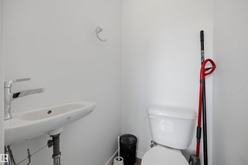 1246 Aster Boulevard Nw, Edmonton, AB 