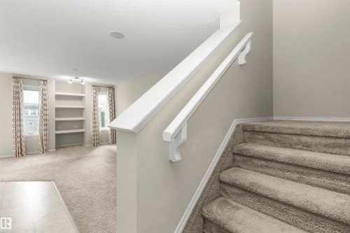 17205 73 Street Nw, Edmonton, AB - Indoor Photo Showing Other Room