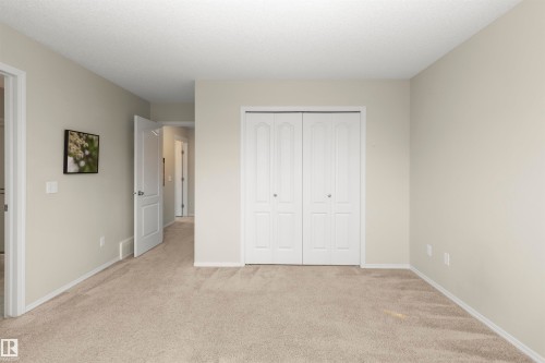 17205 73 Street Nw, Edmonton, AB - Indoor