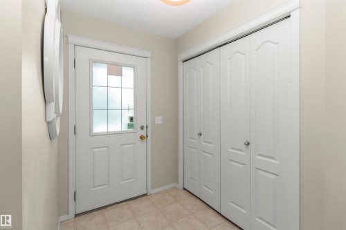 17205 73 Street Nw, Edmonton, AB - Indoor Photo Showing Other Room