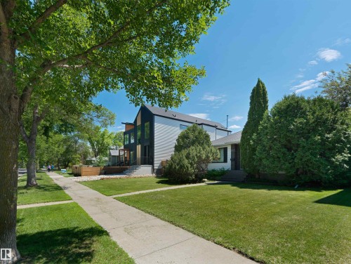9311 75 Avenue Nw, Edmonton, AB - Outdoor