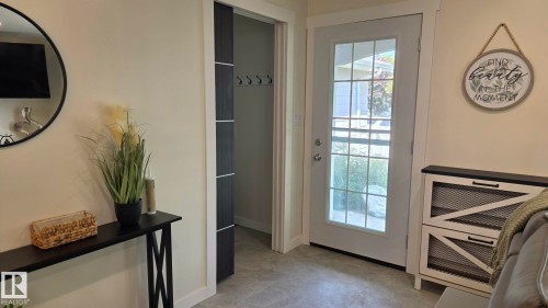3508 106A Street Nw, Edmonton, AB - Indoor Photo Showing Other Room