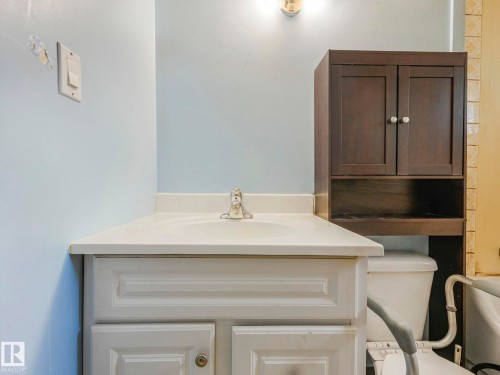722 Blue Heron Drive, Rural Lac Ste. Anne County, AB - Indoor Photo Showing Bathroom
