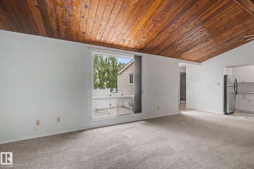 14541 121 Street Nw, Edmonton, AB - Indoor Photo Showing Other Room