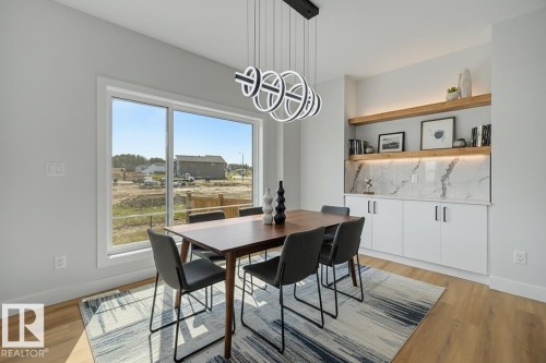 11 Pierwyck Loop, Spruce Grove, AB - Indoor Photo Showing Dining Room