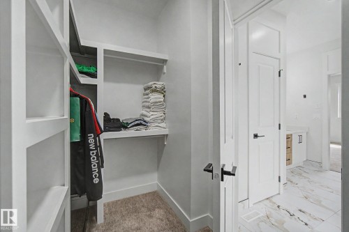 11 Pierwyck Loop, Spruce Grove, AB - Indoor