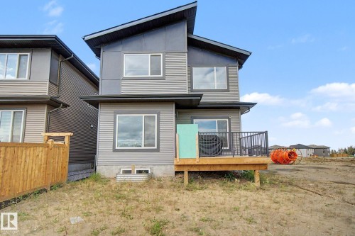 11 Pierwyck Loop, Spruce Grove, AB - Outdoor With Deck Patio Veranda With Exterior