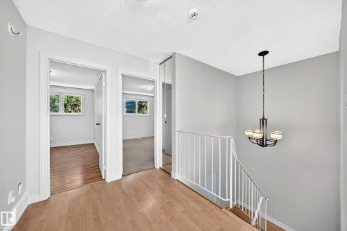 13469 40 Street Nw, Edmonton, AB - Indoor Photo Showing Other Room