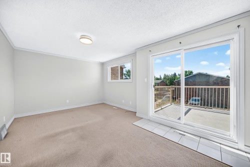 13469 40 Street Nw, Edmonton, AB - Indoor Photo Showing Other Room