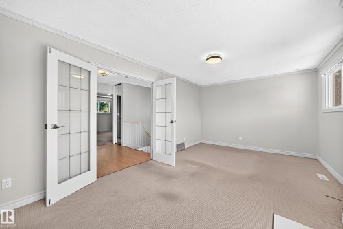 13469 40 Street Nw, Edmonton, AB - Indoor Photo Showing Other Room