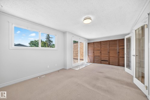 13469 40 Street Nw, Edmonton, AB - Indoor Photo Showing Other Room
