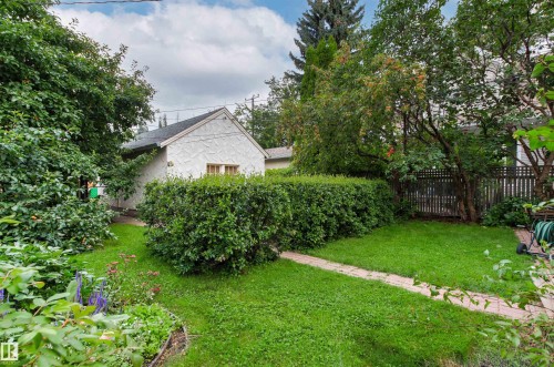 8842 89 Street Nw, Edmonton, AB - Outdoor